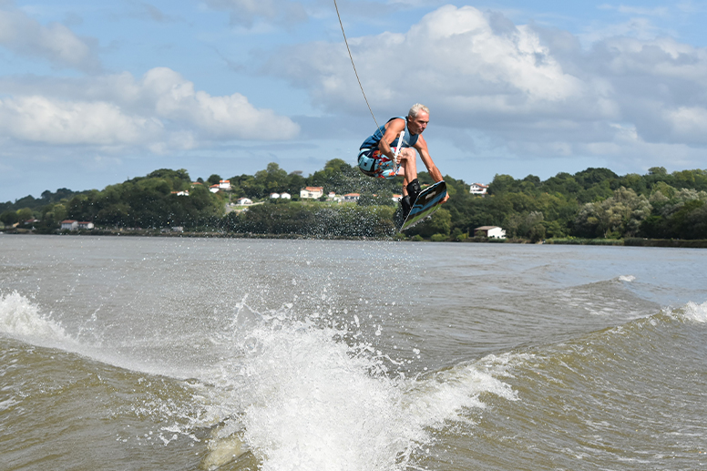 gliss-adour-wakeboard-02