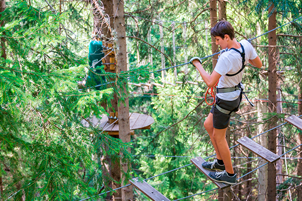 oihana-ouverture-covid-19-parc-aventure-pays-basque